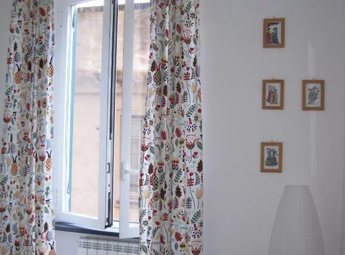 Porta Sul Porto Antico *